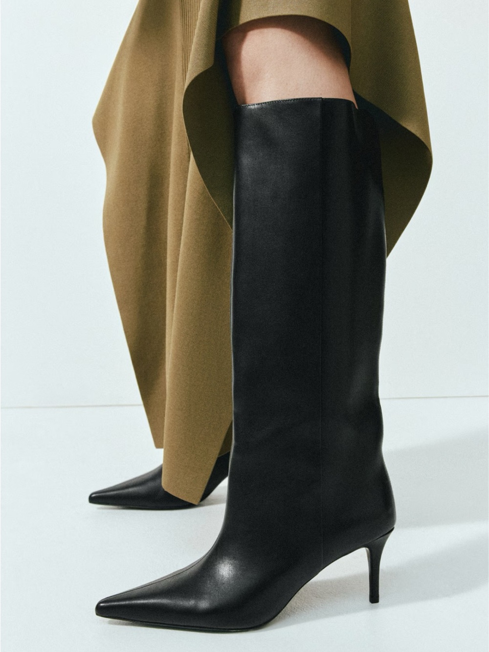 H&M Black Pointed-Toe Knee-High Heeled Boots